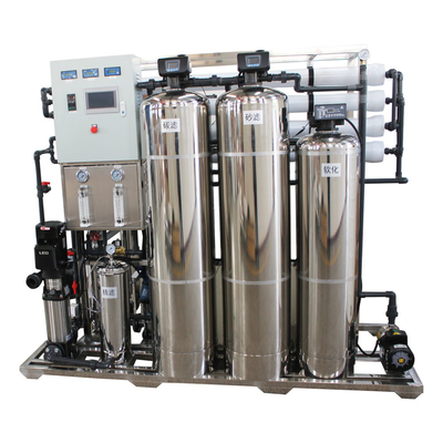 2000L/H रिवर्स ऑस्मोसिस सिस्टम पीने की आपूर्ति के लिए 98% नमक टीडीएस हटाता है